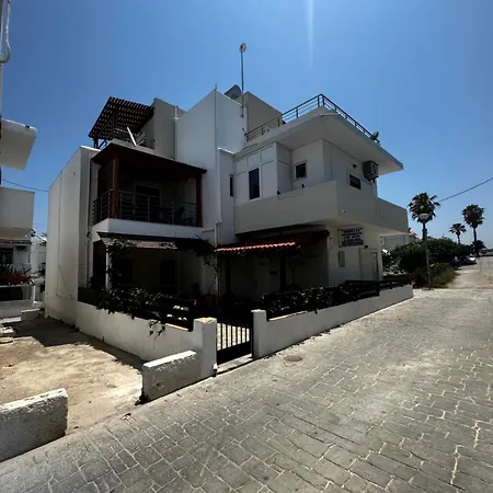 στούντιο 'ανδρέας' *